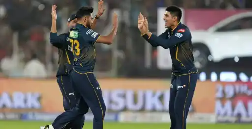Gujarat Titans vs Mumbai Indians